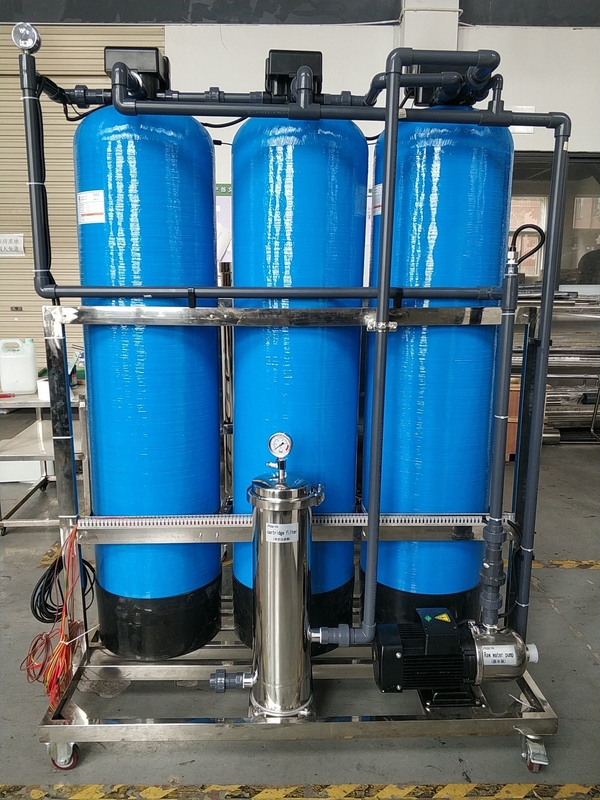 Sistema de osmose reversa de passagem única eficiente 5.0KW Potência nominal 2000 LPH Taxa de fluxo