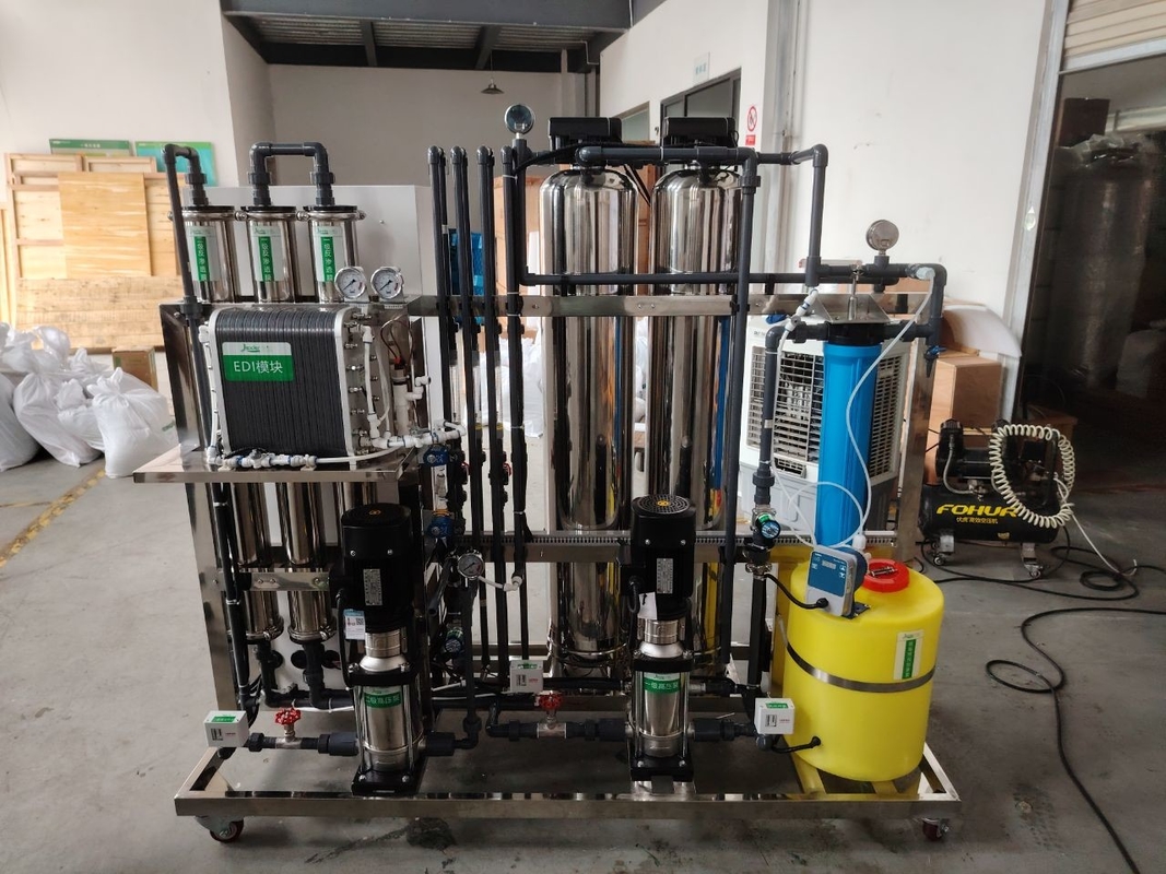 500LPH Capacidade de dupla passagem EDI instalação de água equipada com Vontron/DOW/Toray Ro Membrana