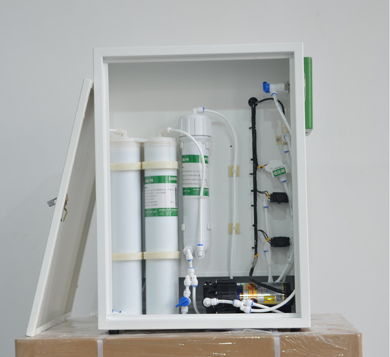Sistema do RO da única passagem do tratamento da água do laboratório para a água Deionized 40 litros pela hora