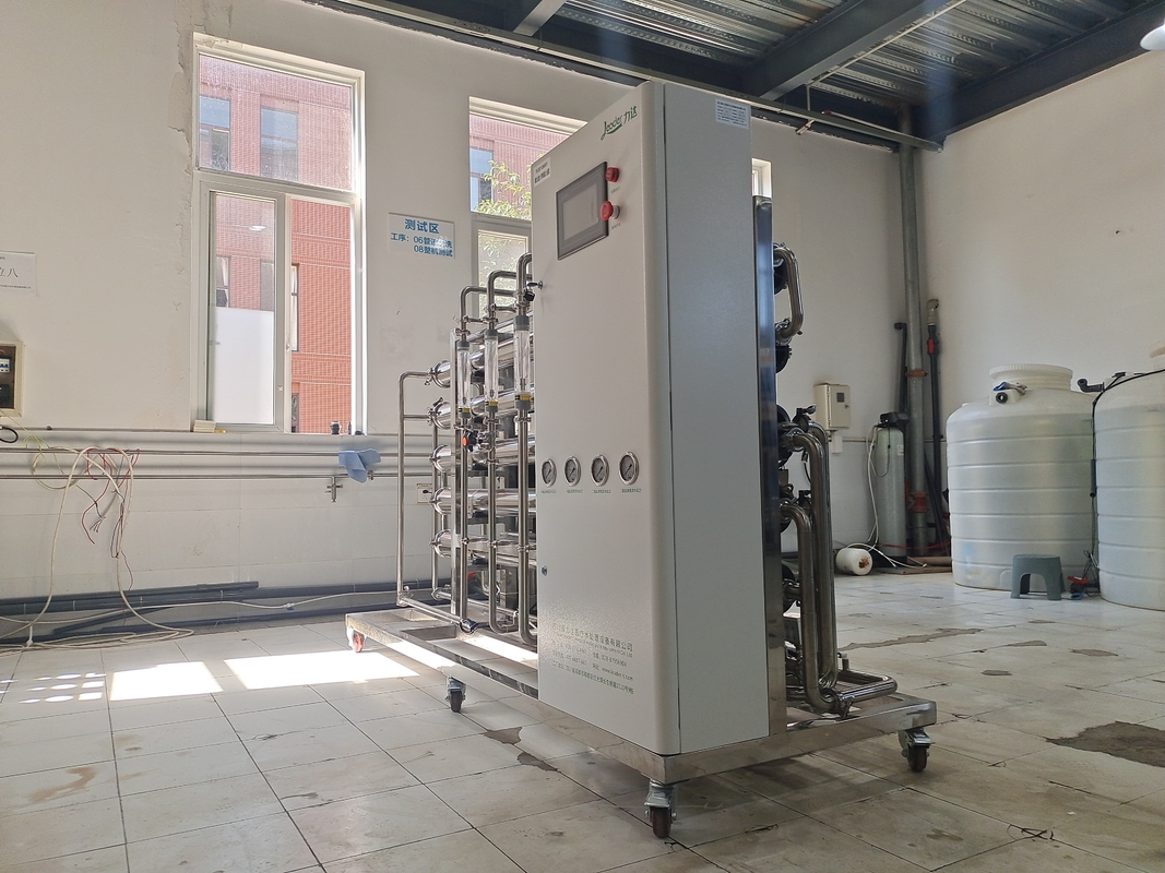 Planta 1000Lph do sistema RO do tratamento da água da osmose reversa de duas fases